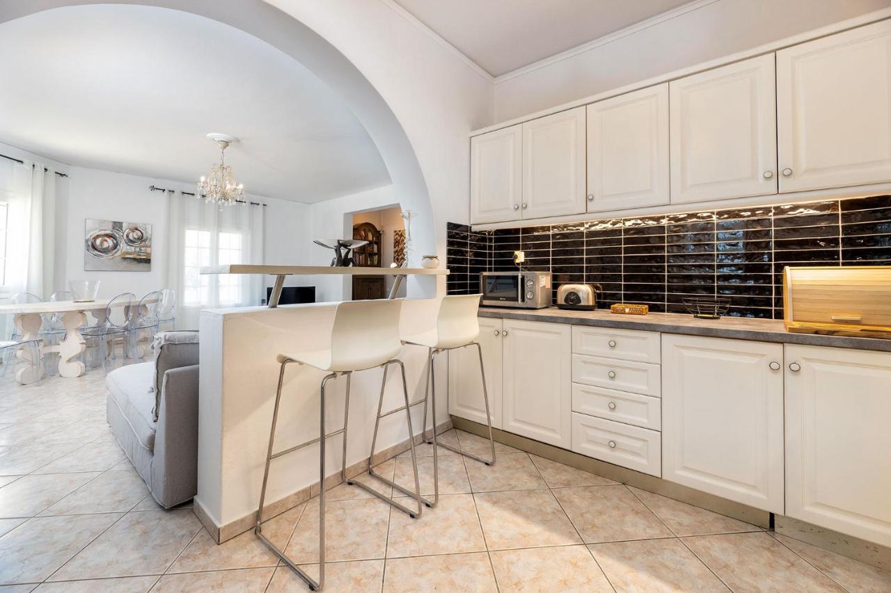 Daphne'S Lux Villa Paraspori  Zewnętrze zdjęcie
